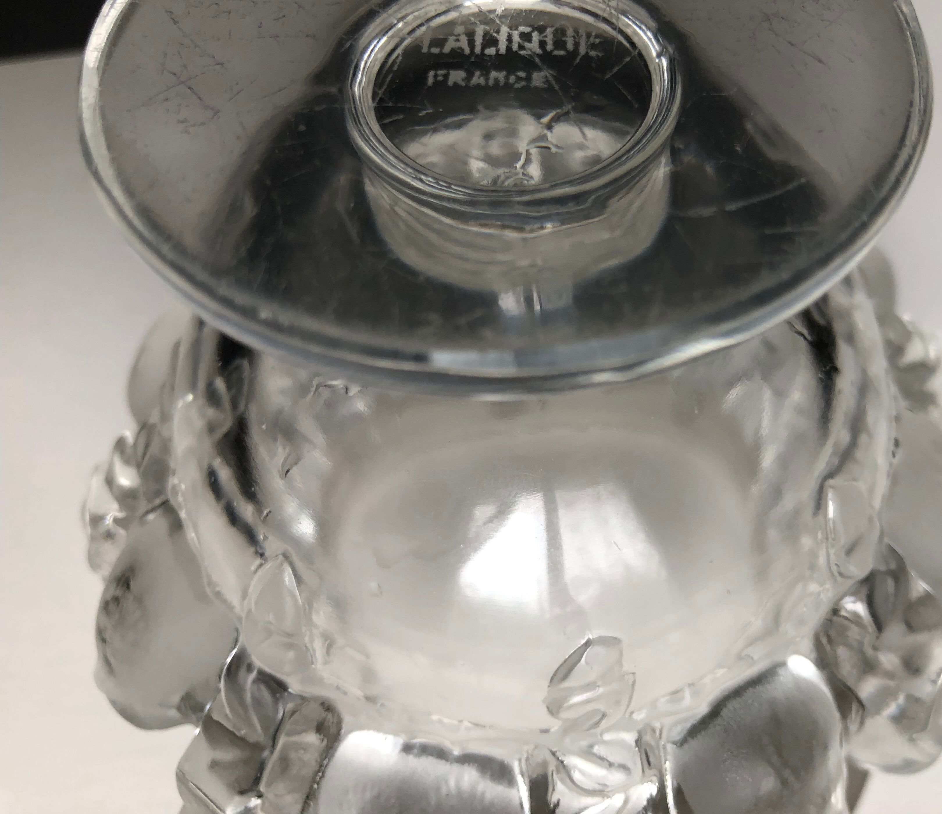 Lalique crystal vase model Dampierre
