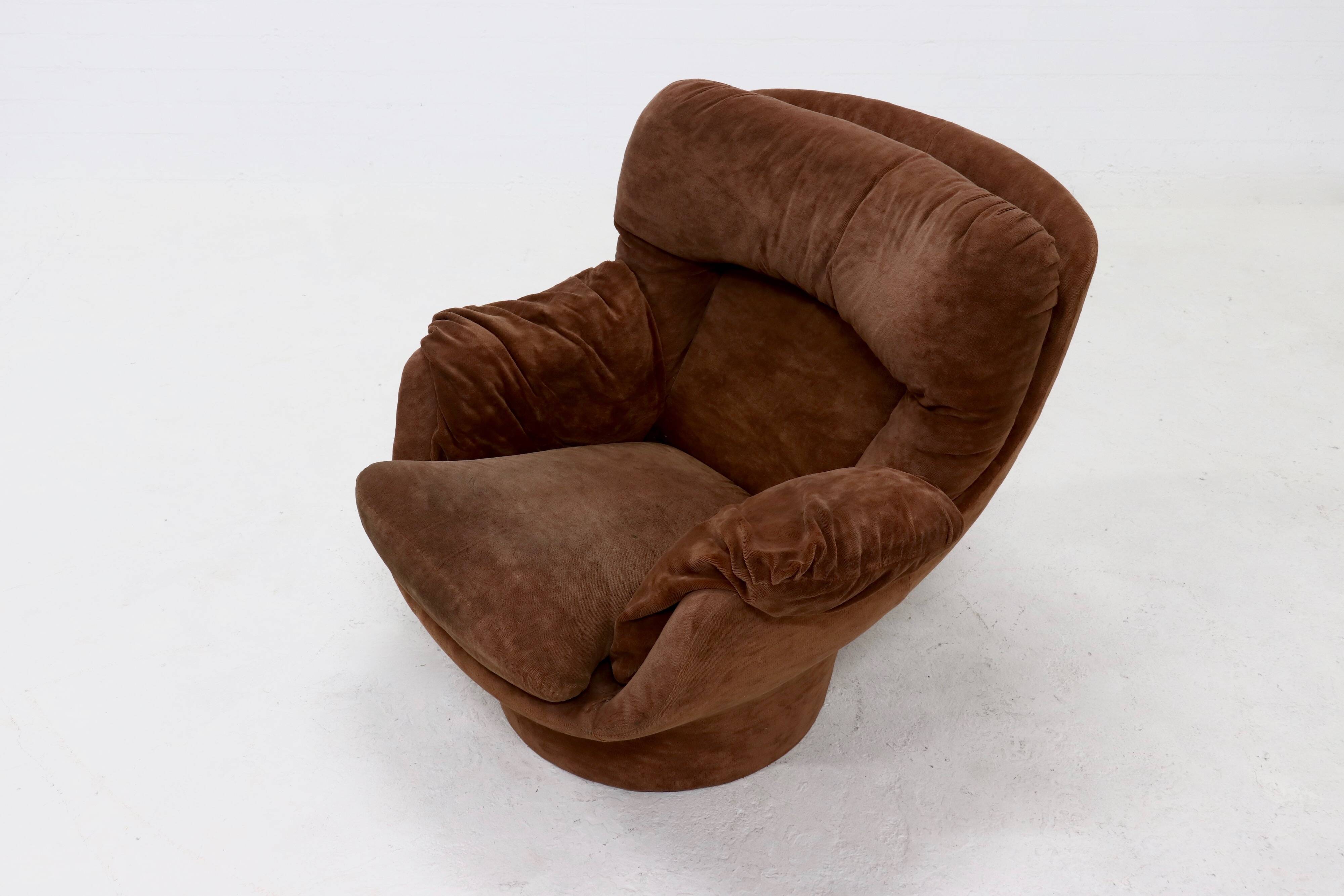 Lounge Chair Model Karate by Michel Cadestin for Airborne France 1970s