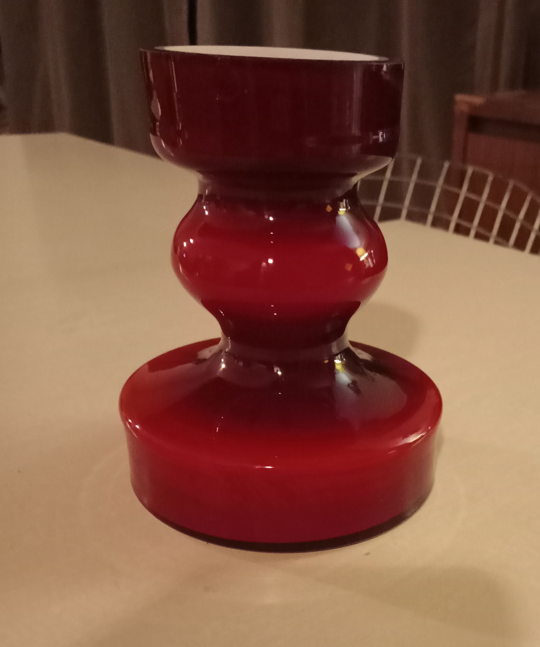 Glass vase or candle holder