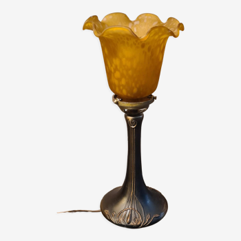 lampe de style art nouveau