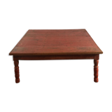 Red laqué wooden coffee table
