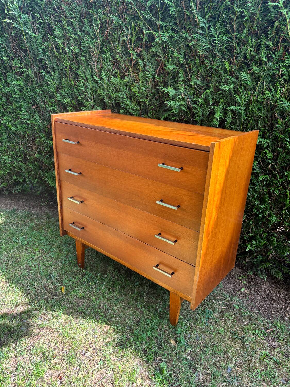 Commode vintage