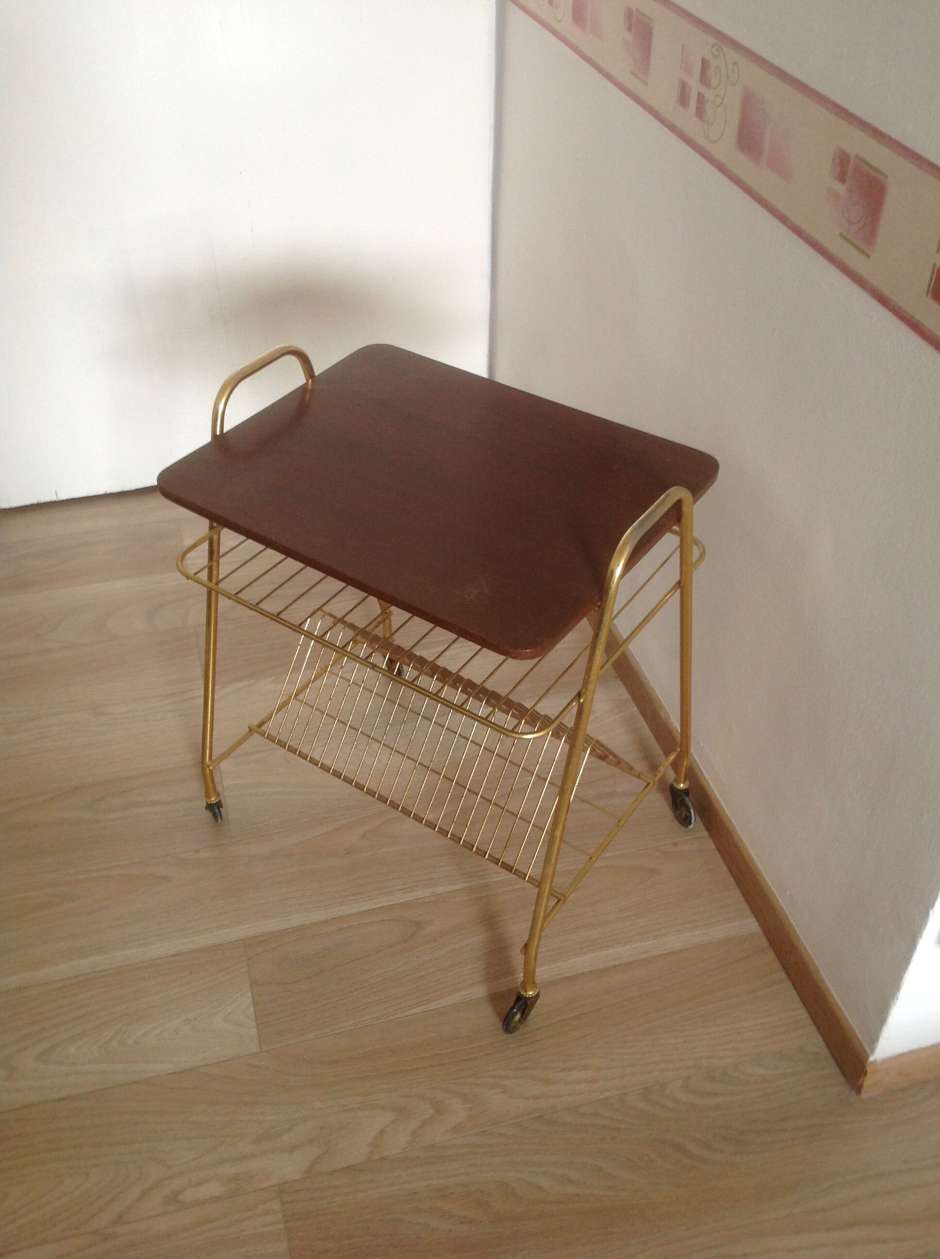 Vintage vinyl cabinet