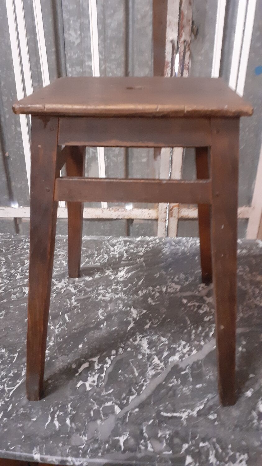 Tabouret en bois