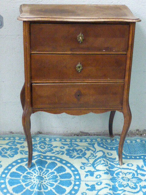 Chest of drawers in marquetry