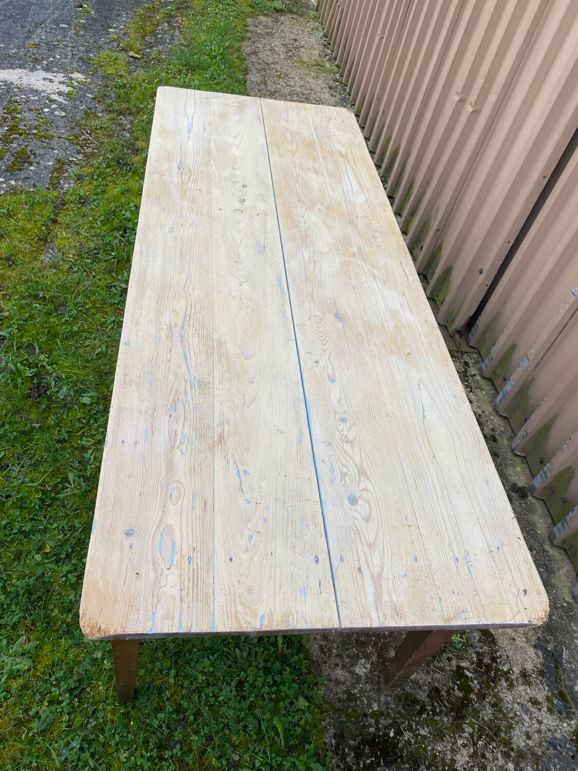 Farmhouse table