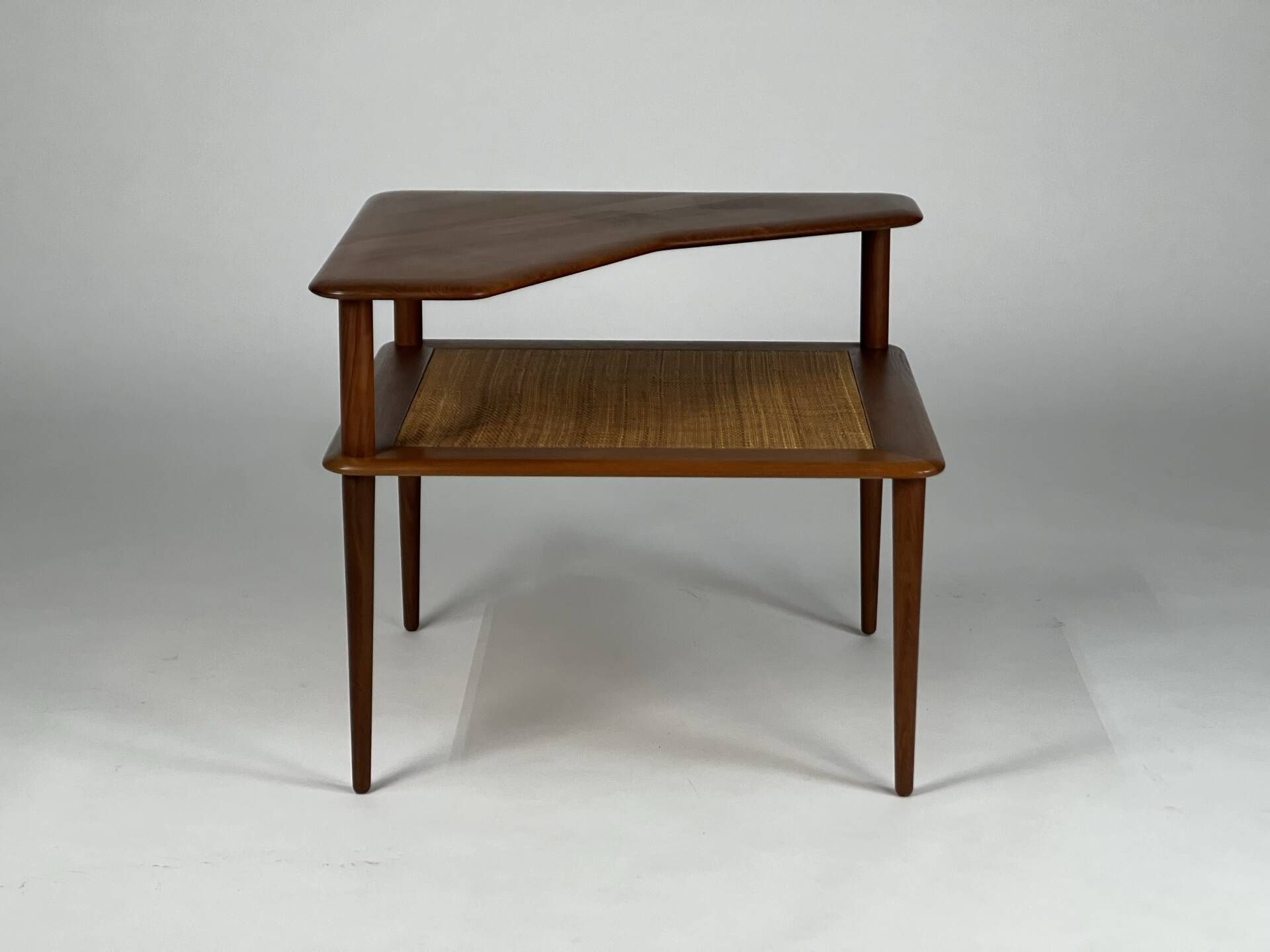 Table basse d'angle Minerva en teck Hvidt Mølgaard-Nielsen danoise