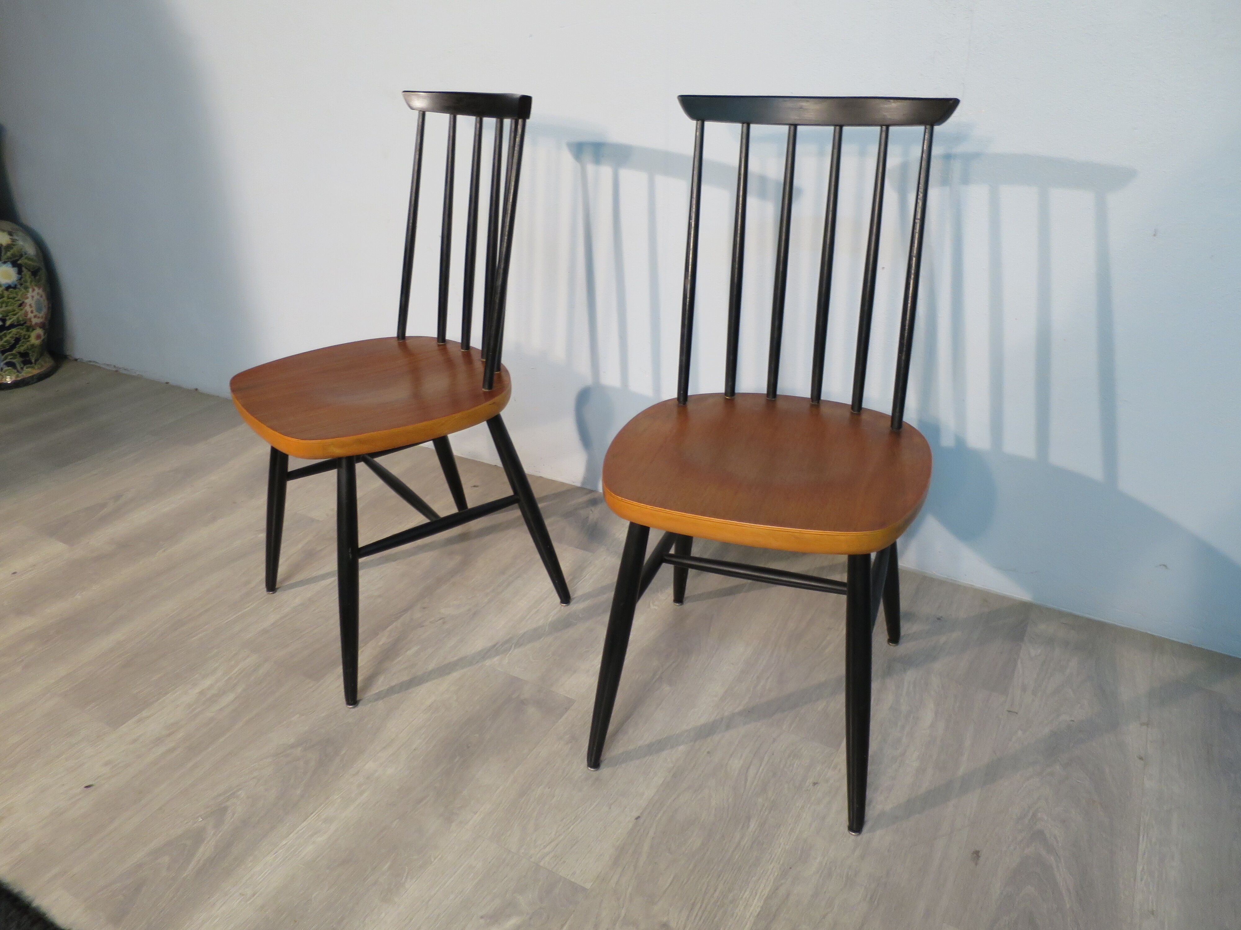 Pair of scandinavian teak chairs with bars