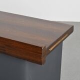 Bureau d'accueil par Isamu Kenmochi, Japon 1966