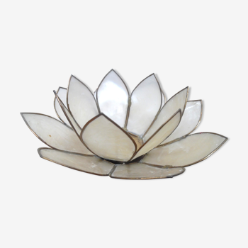 Bougeoir fleur de lotus en nacre et laiton