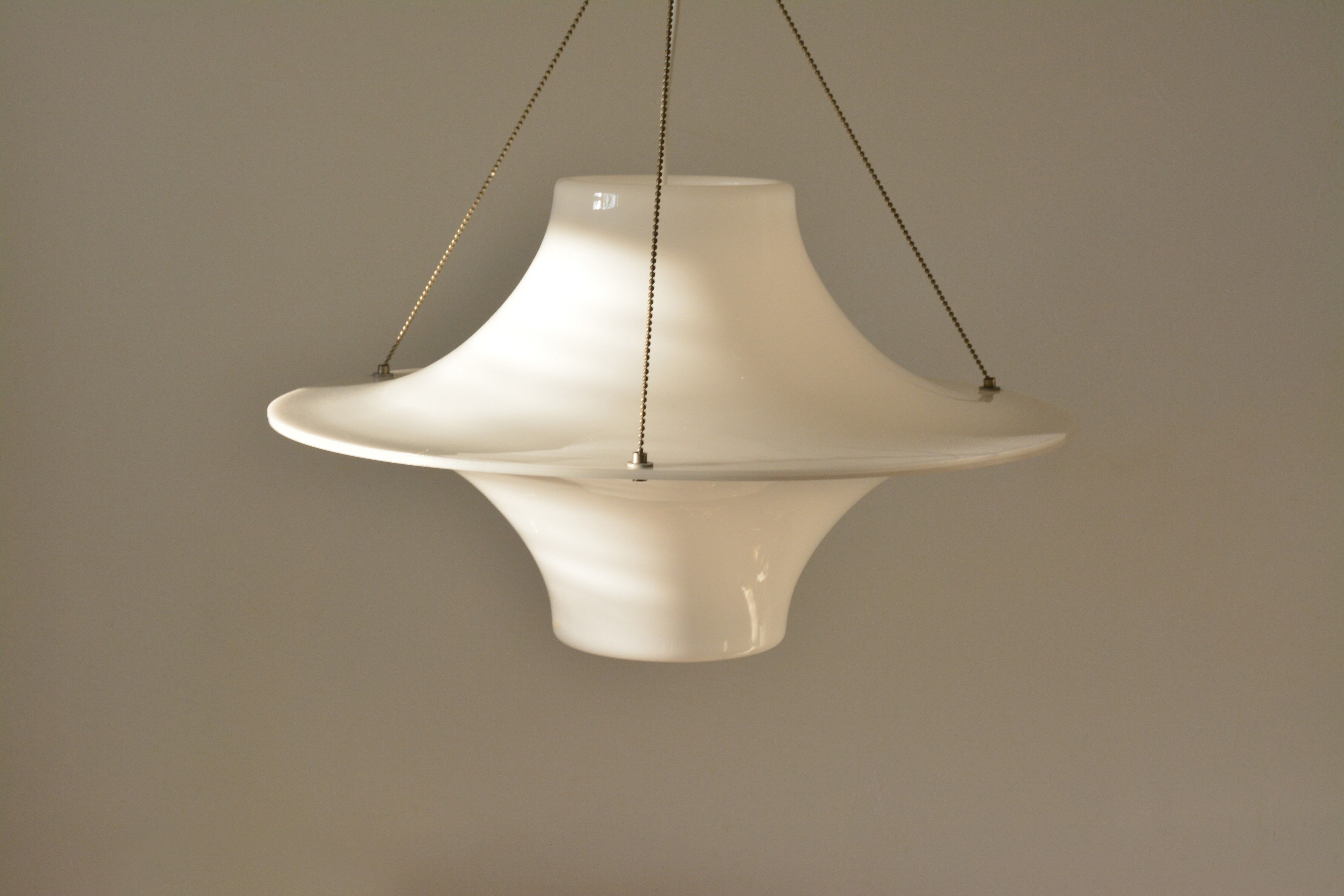 Skyflyer hanging lamp by Yki Nummi 1960