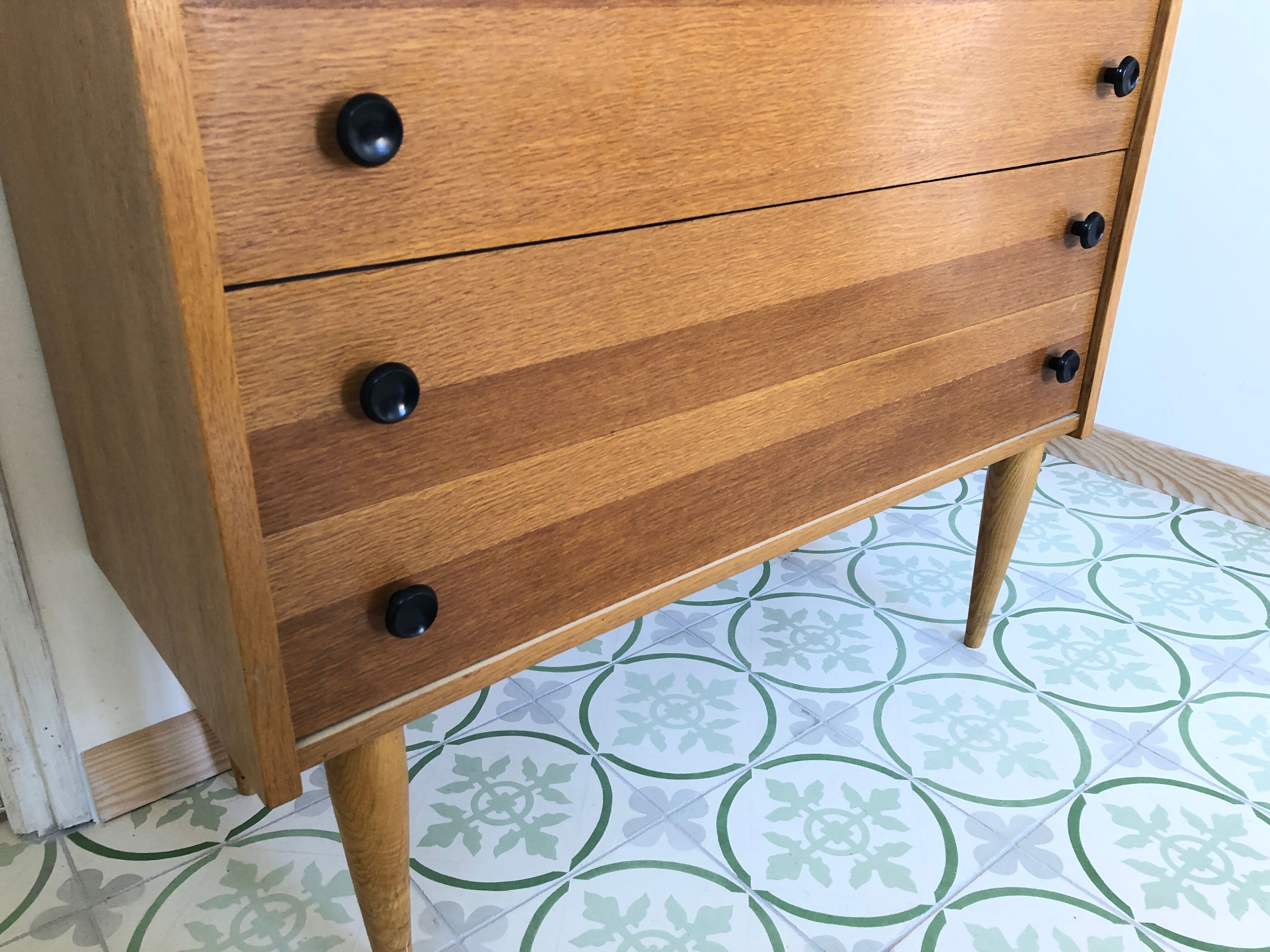 Vintage glazed dresser, 1960