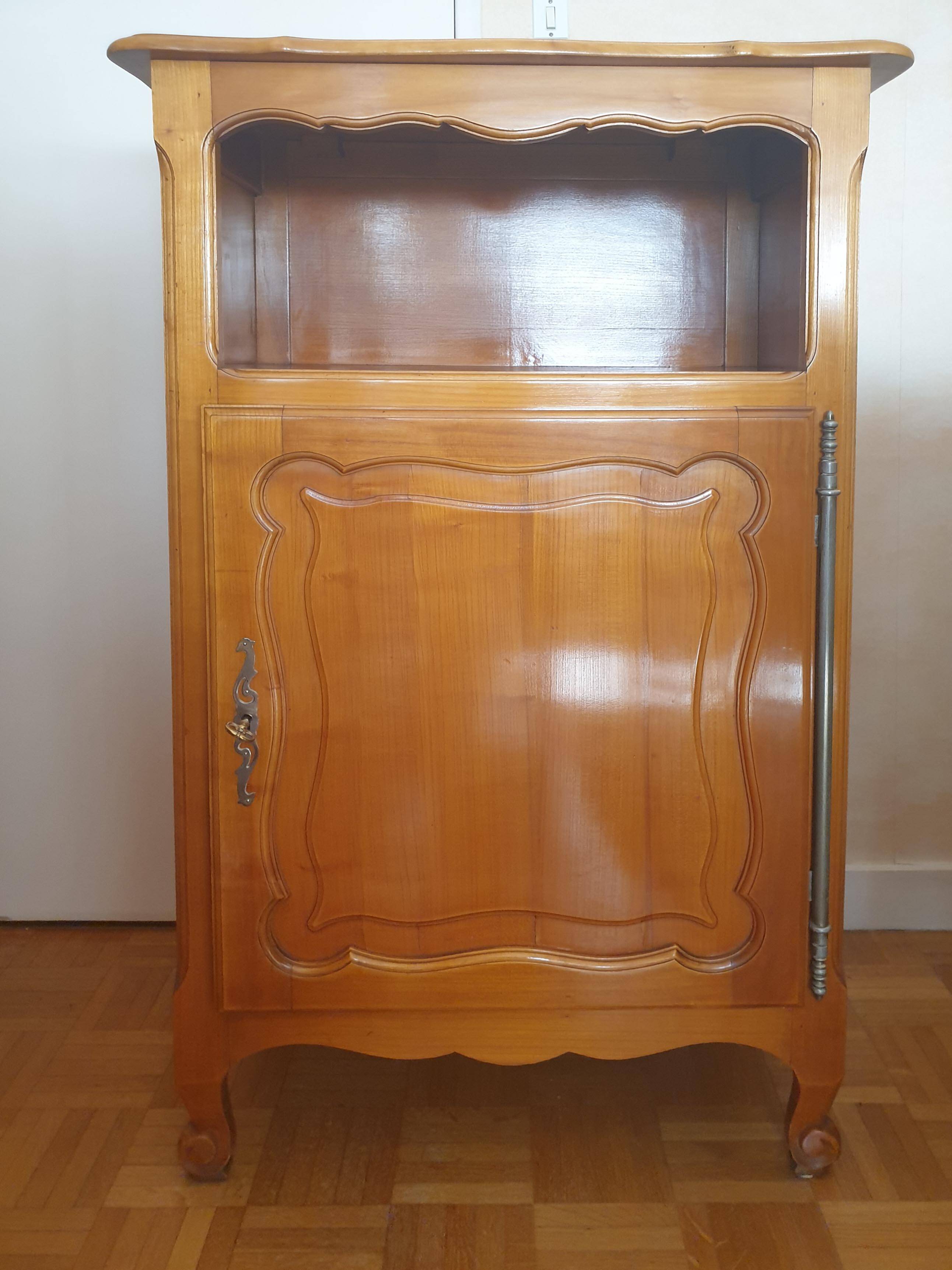 Louis XV style dresser