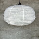 Medium pendant light in rattan and natural linen, Japanese-style, flattened round (Labu) H35 D60