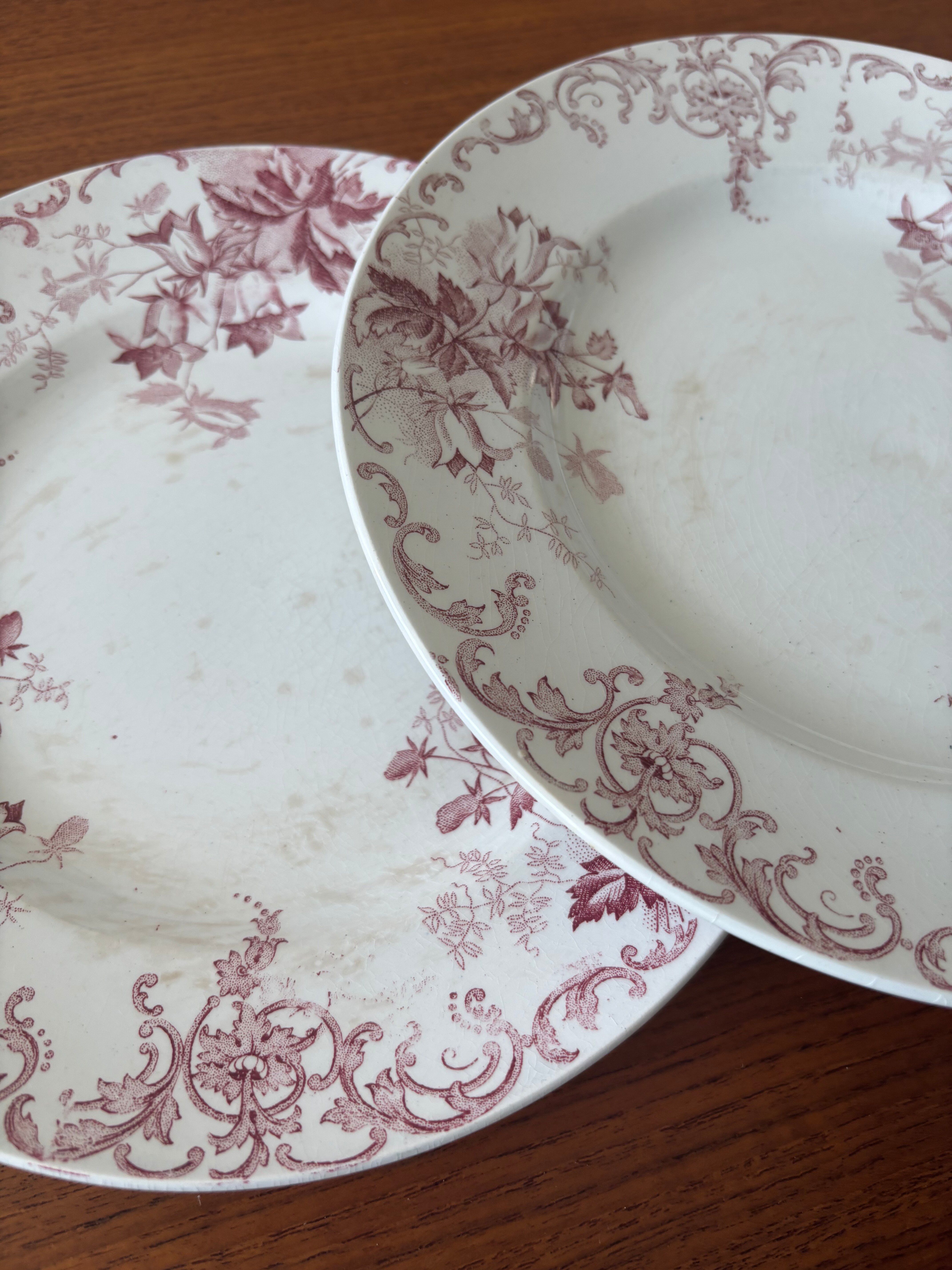 Set of 6 antique red Terre de Fer plates St Amand Hamage model