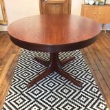 Scandinavian design extendable round table