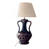 Vintage amphora lamp in ceramic with a new silk and wool shade.