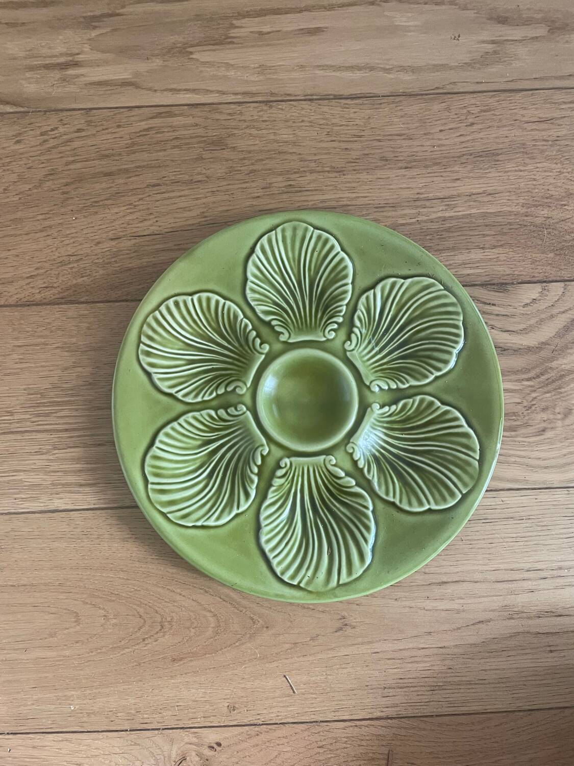 oyster plates from the 70s