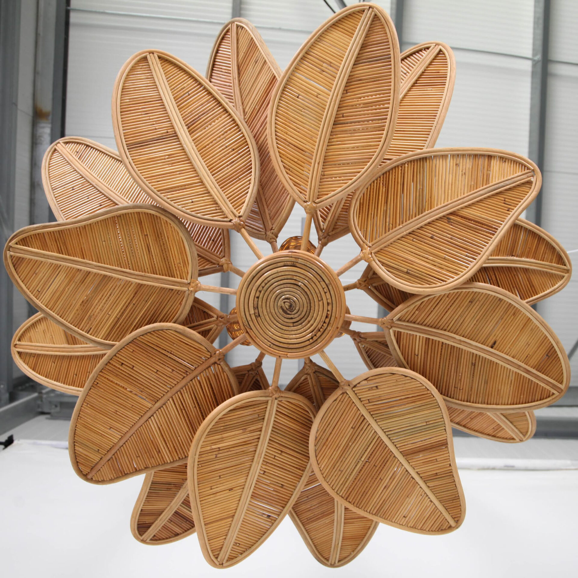 "Flower" chandelier in rattan