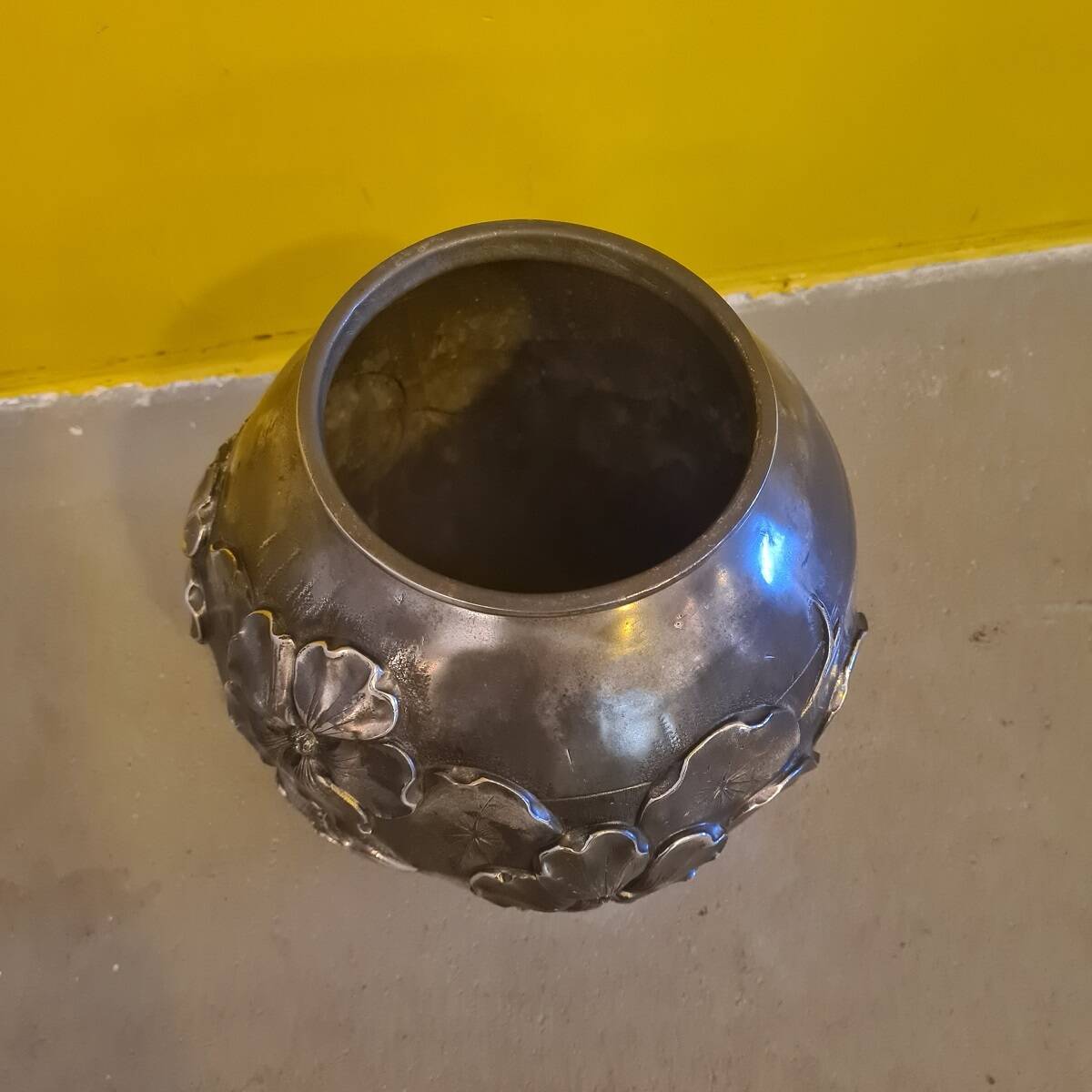 French Art Deco Pewter Vase By Lucien Houzeaux, 1920s