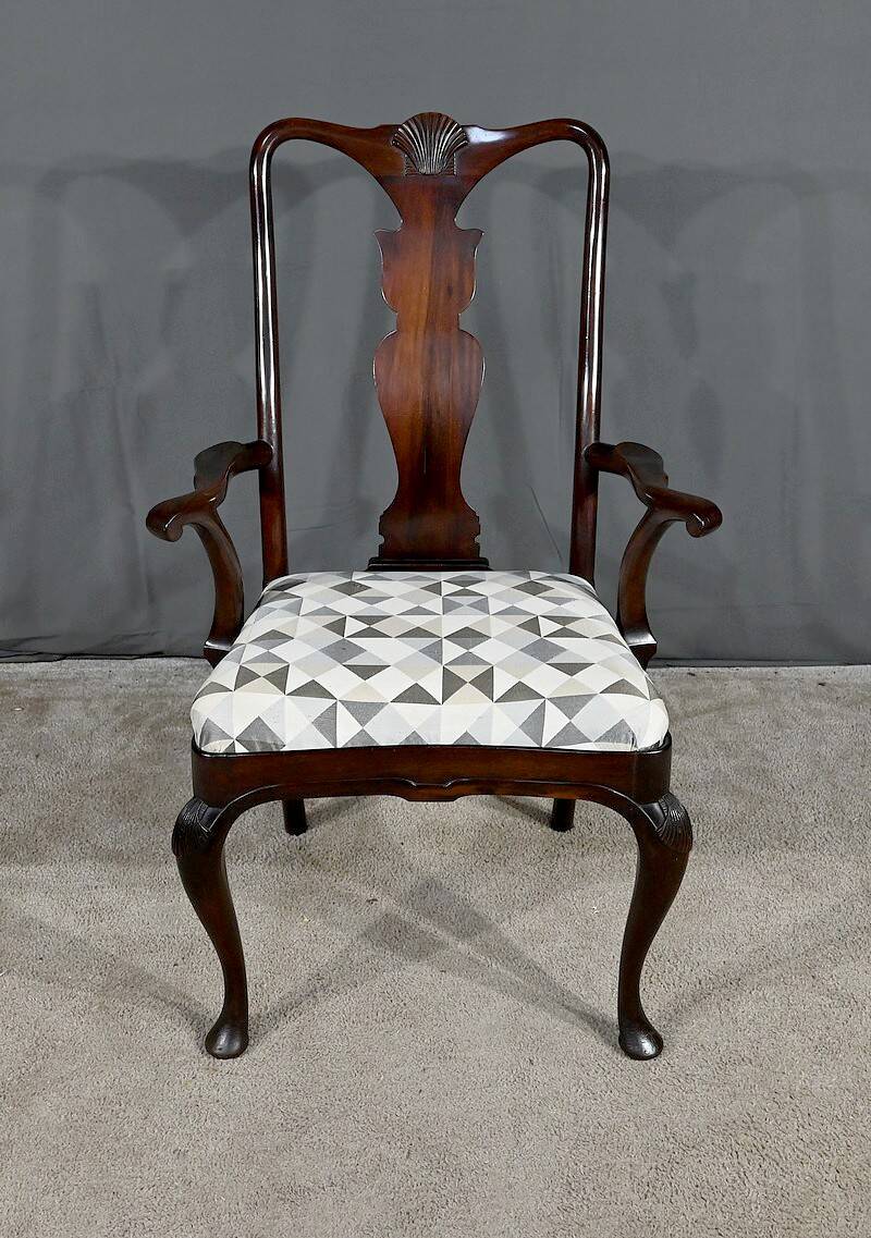 Pair of Chippendale Mahogany Armchairs, England - Early 20th Century