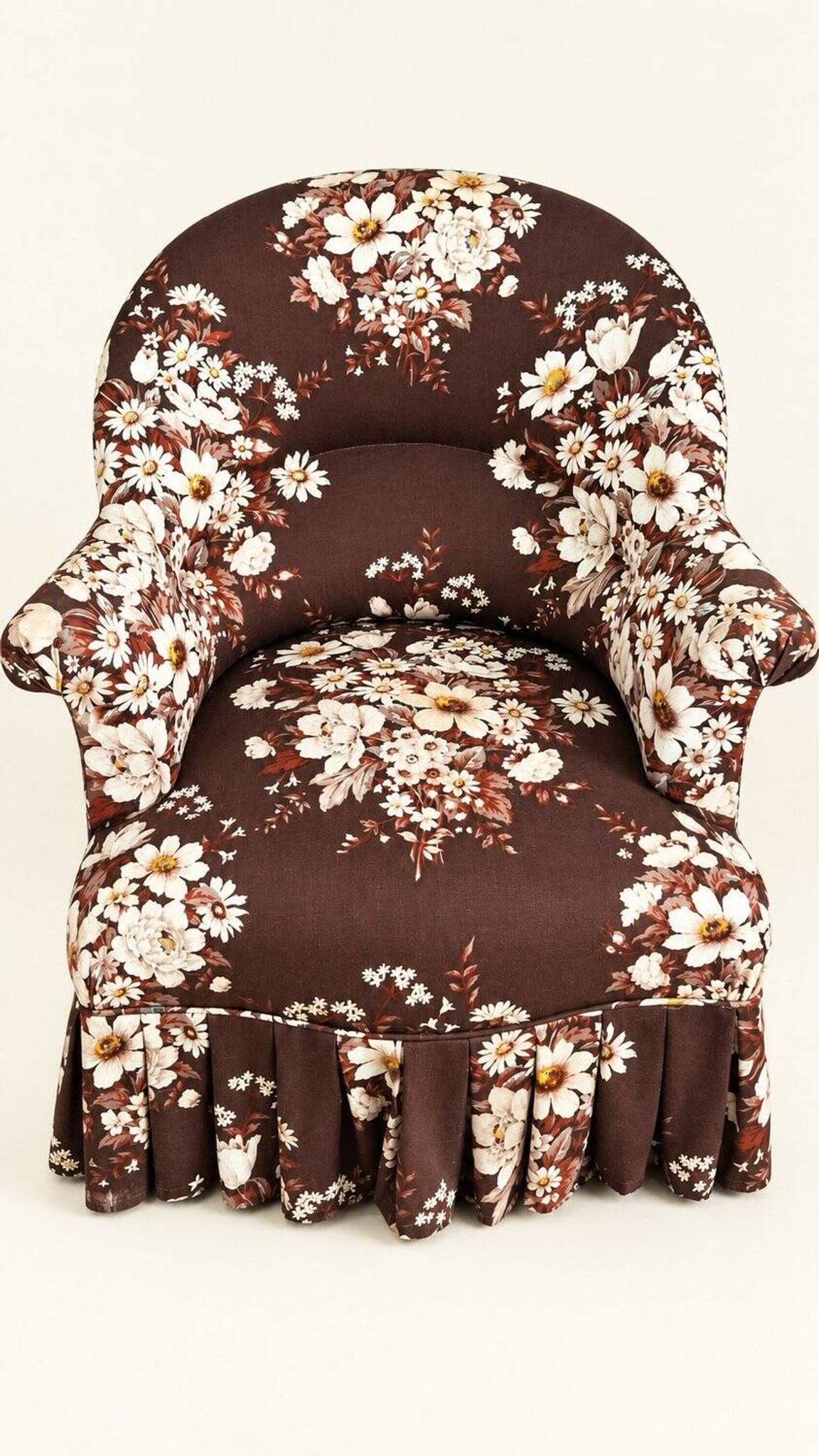 Napoleon III toad chair – Antique structure, floral fabric