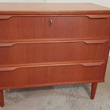 Scandinavian chest of drawers