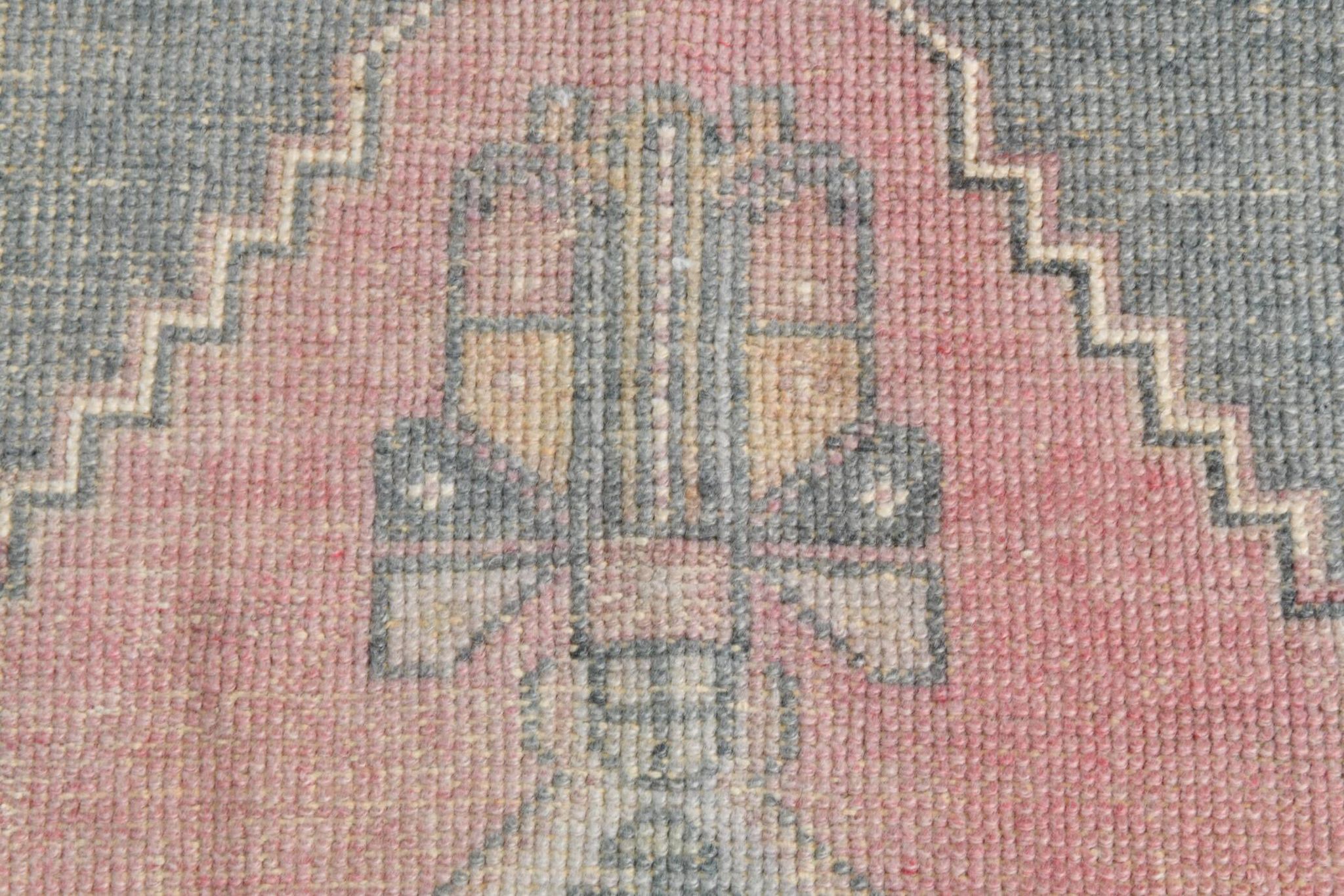 4x8 Soft Pink Geometric Handmade Vintage Rug, 128x242Cm