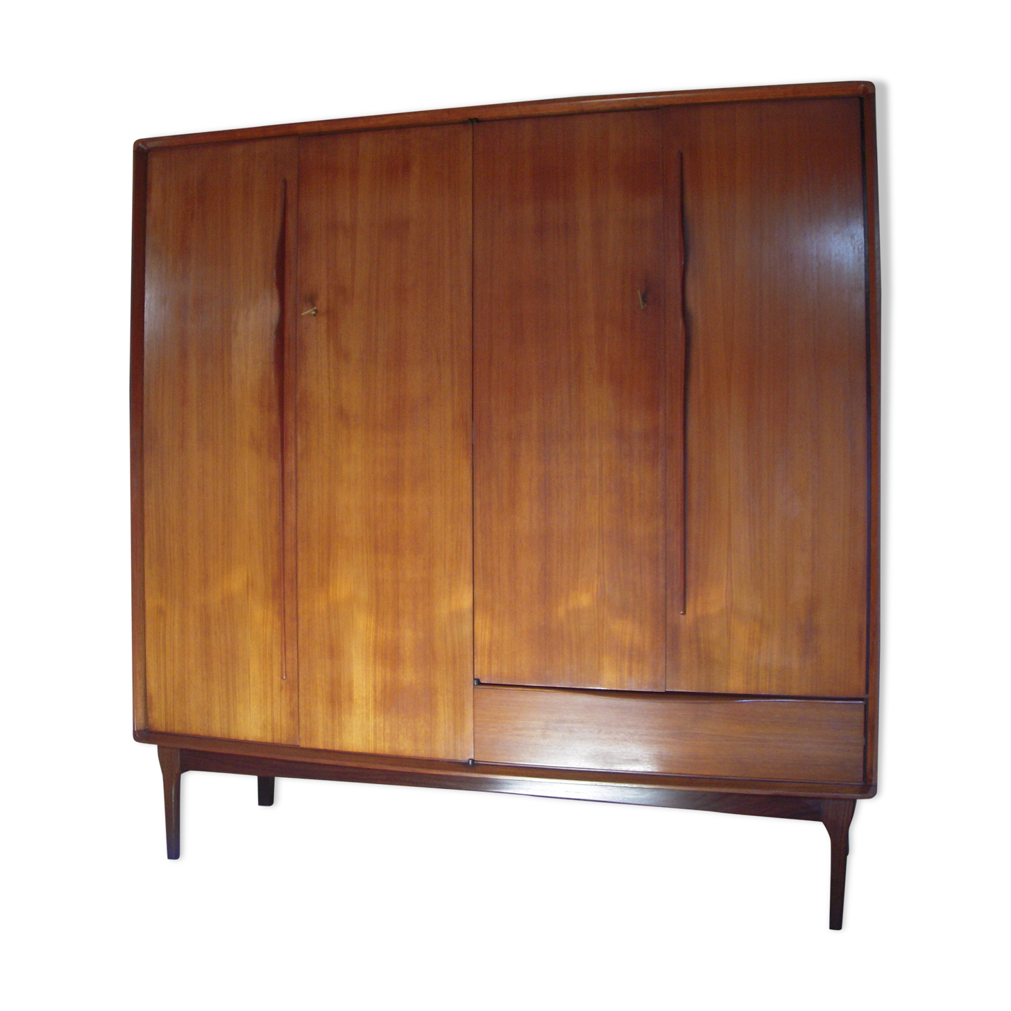 Wardrobe in teak
