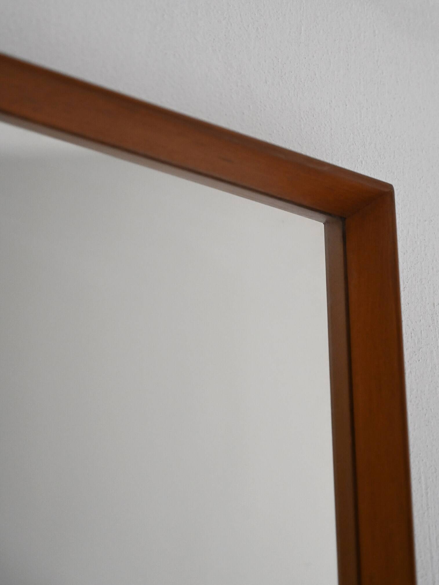1960s Scandinavian Wall Mirror “Evy” by Fröseke – Original Label