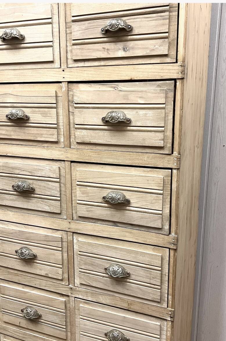 Craft furniture / drawer unit