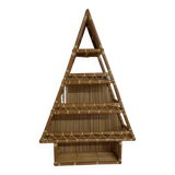Fir tree shaped shelf