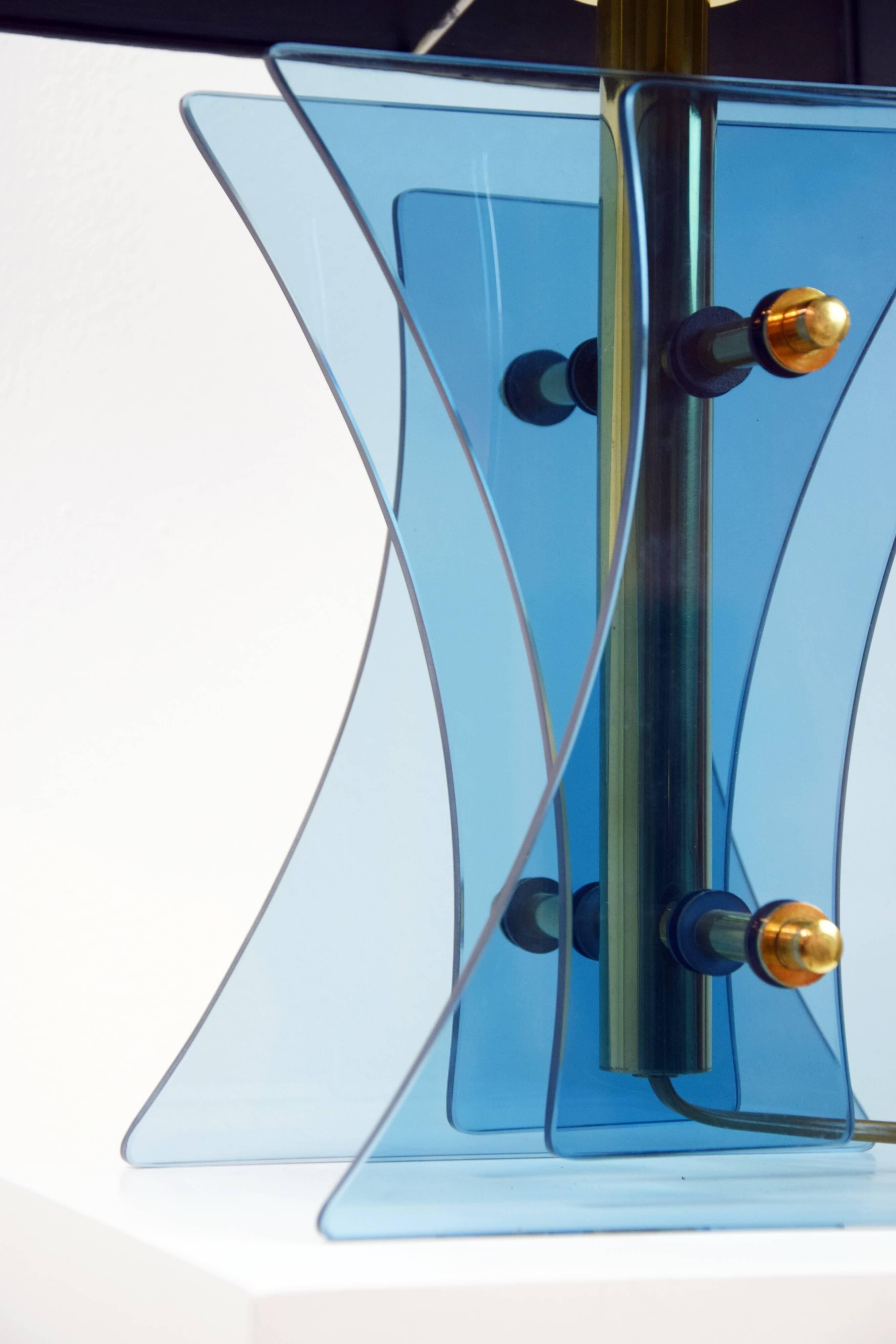 Lampe italienne, piètement en verre, années 60