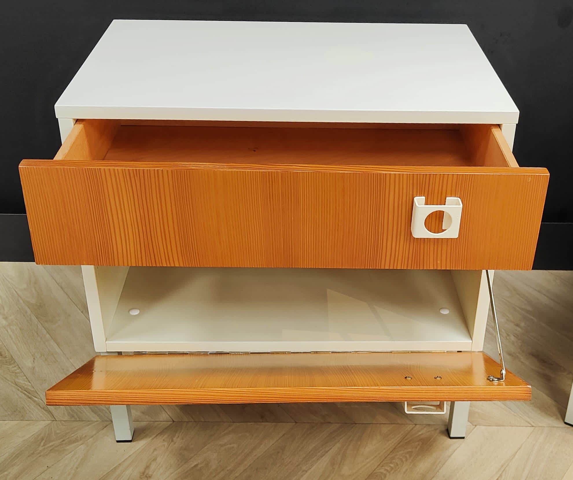 Set of vintage cabinets