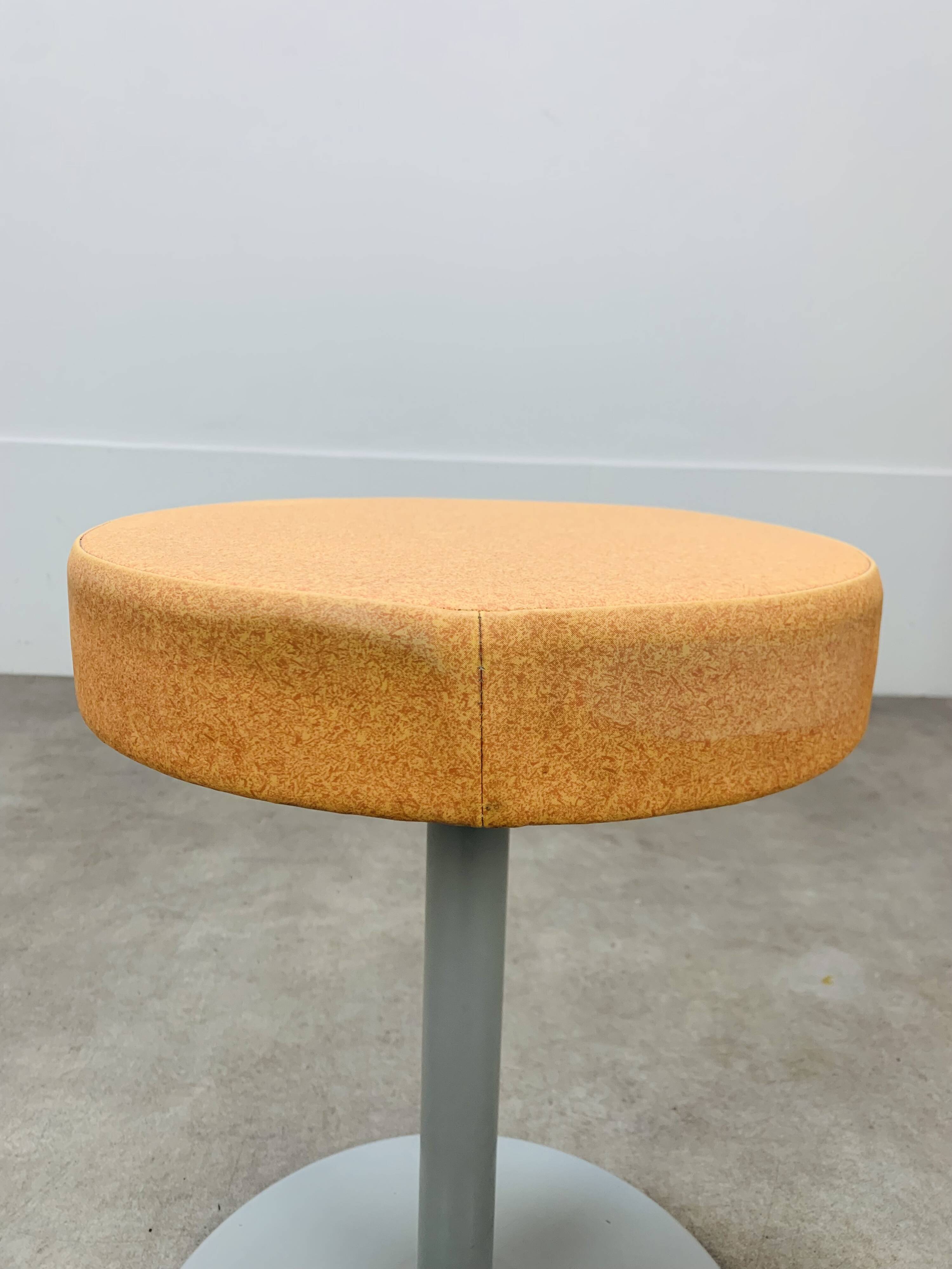 Orange tulip foot stool from the 80s, vintage
