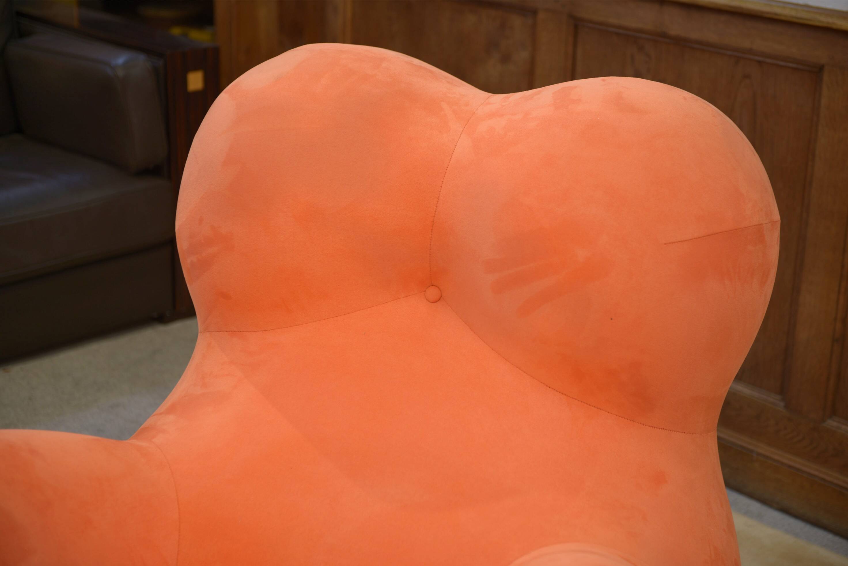 "Mamma" armchair with footrest by Gaetano Pesce