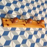 1980s pine coat rack with 3 balls