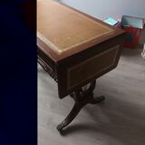 Bureau anglais en bois d'acajou