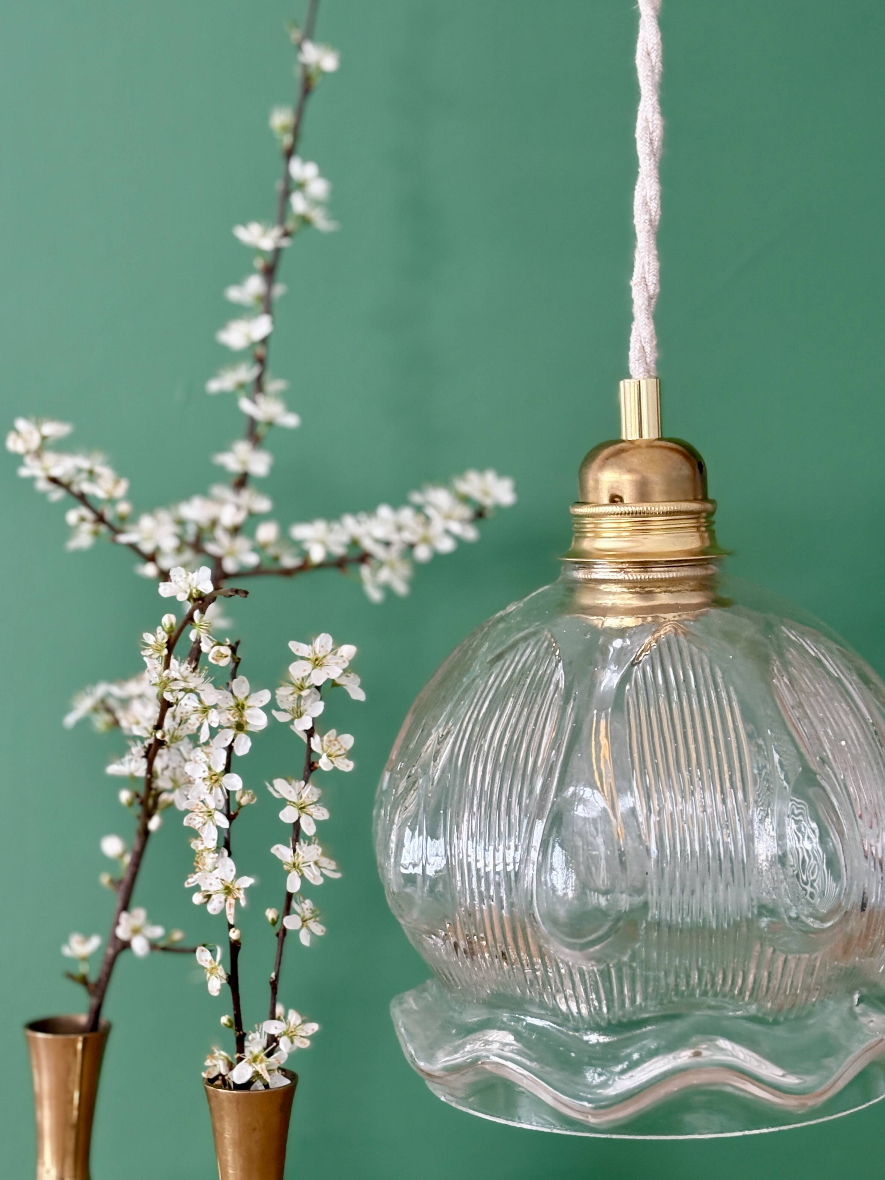 Vintage transparent glass suspension globe