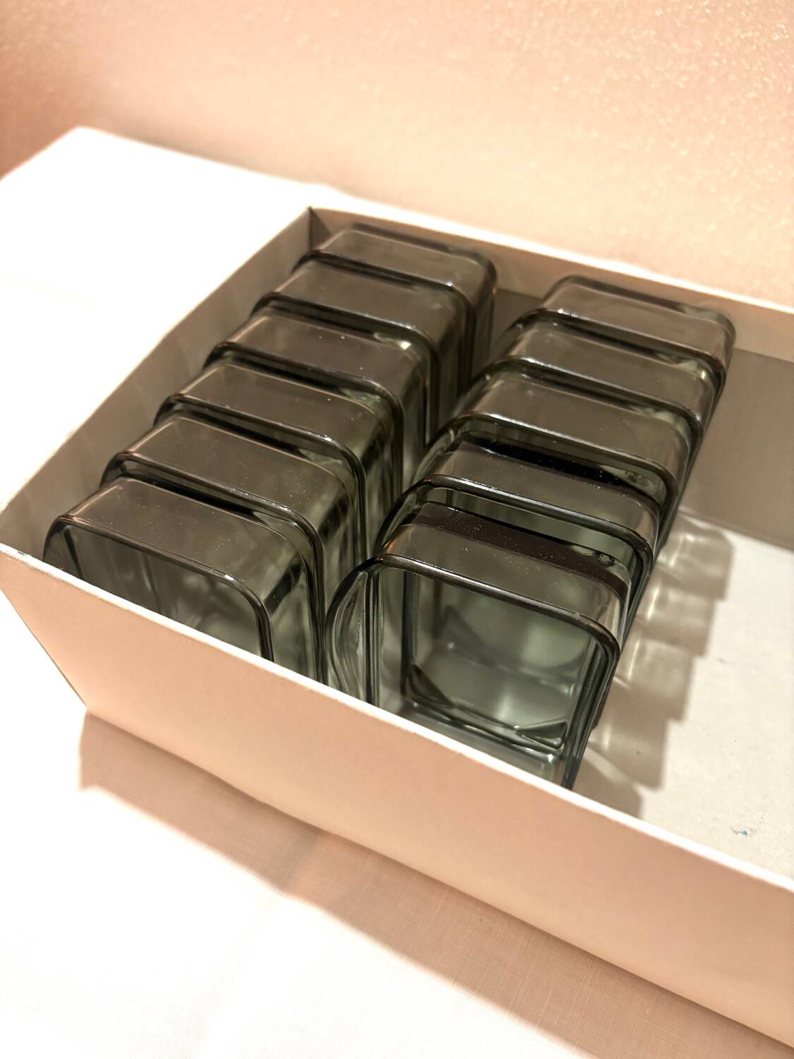 Carrousel à snacks Digsmed et plateaux par Holmegaard, Danemark. Ensemble de 17 pièces.