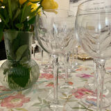Crystal wine glasses (bud-shaped foot)
