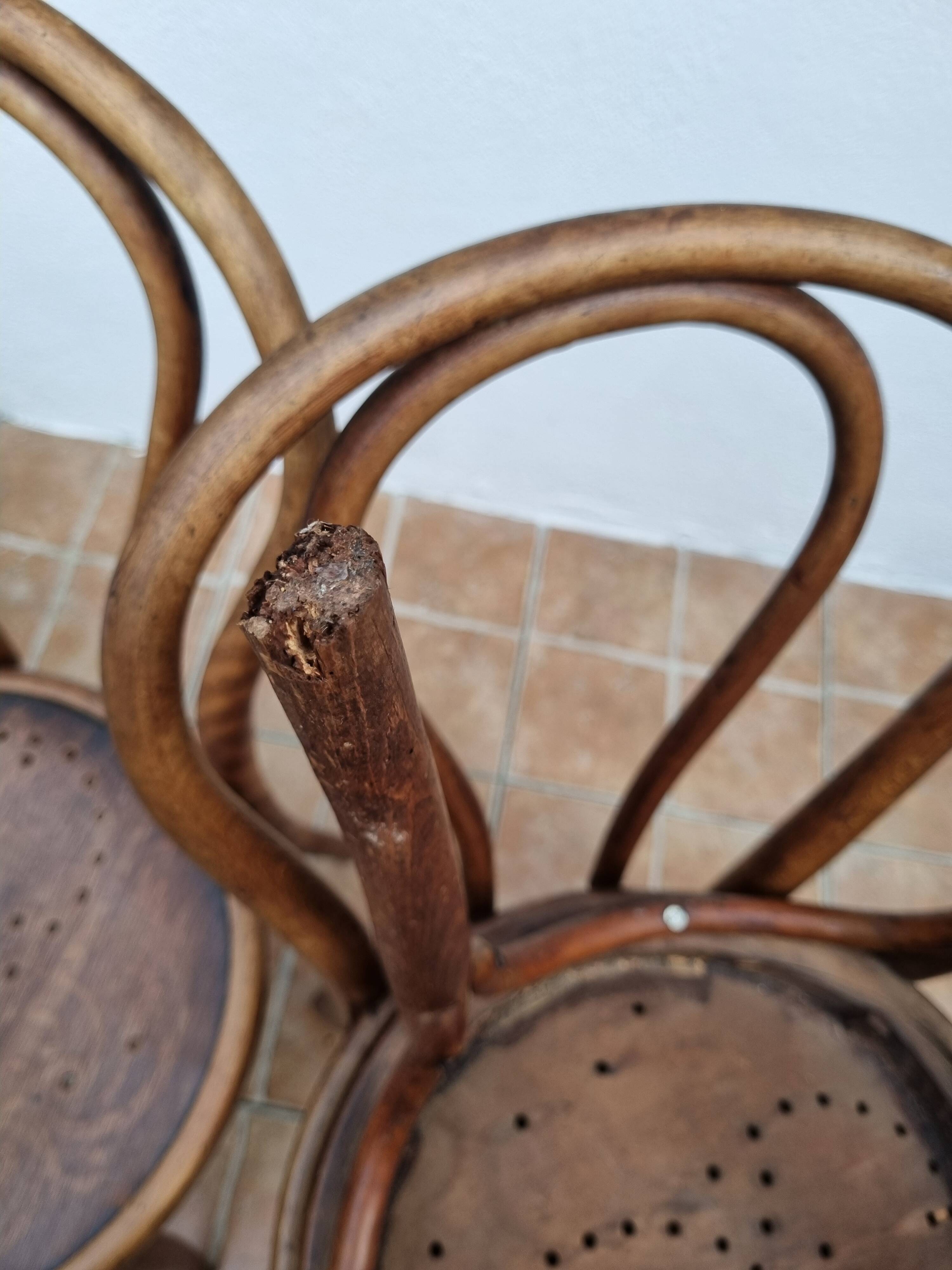 Set of 4 bentwood bistro chairs, stamped "Jacob & Josef Kohn", late 19th century