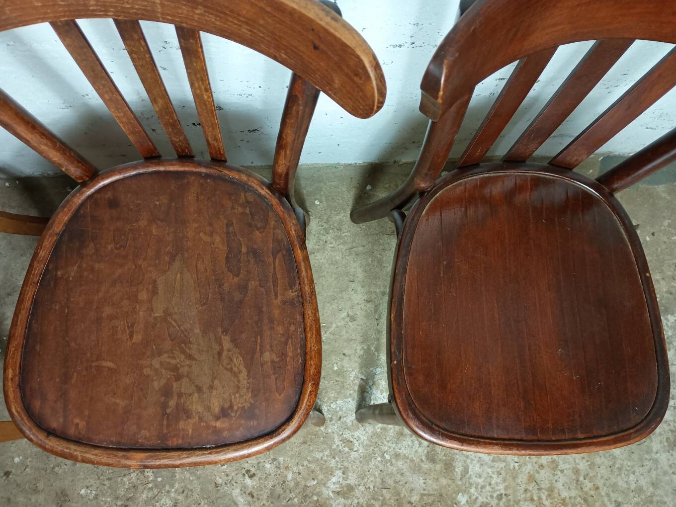4 chaises bistrot dépareillées