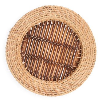 Pretty rattan and bamboo tray, in very good condition.