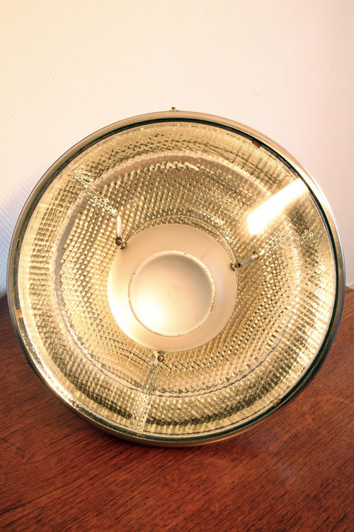 Old Bauhaus lamp in mercurized glass chrome industrial suspension.