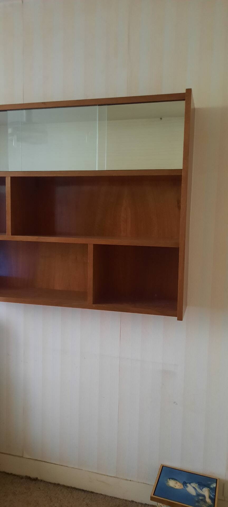 Set of 2 wall shelves