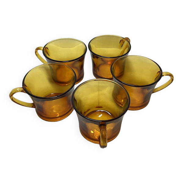 Cinq tasses à café Duralex