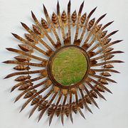 Vintage sun mirror in patinated gold metal – Spain 1950s / 60s