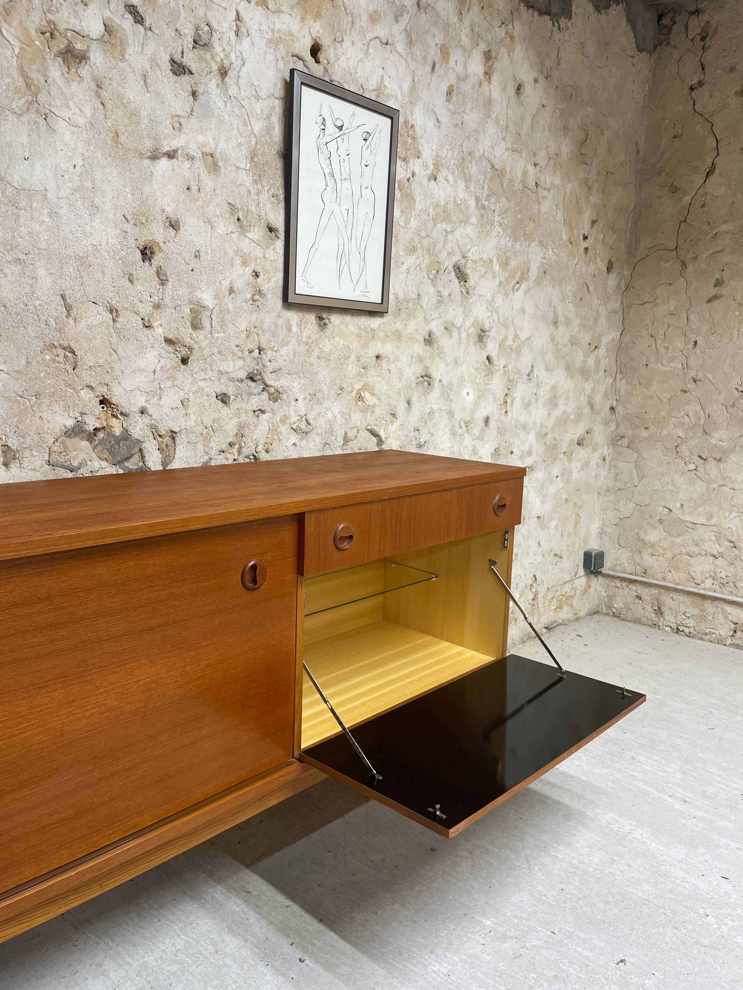 Scandinavian enfilade style