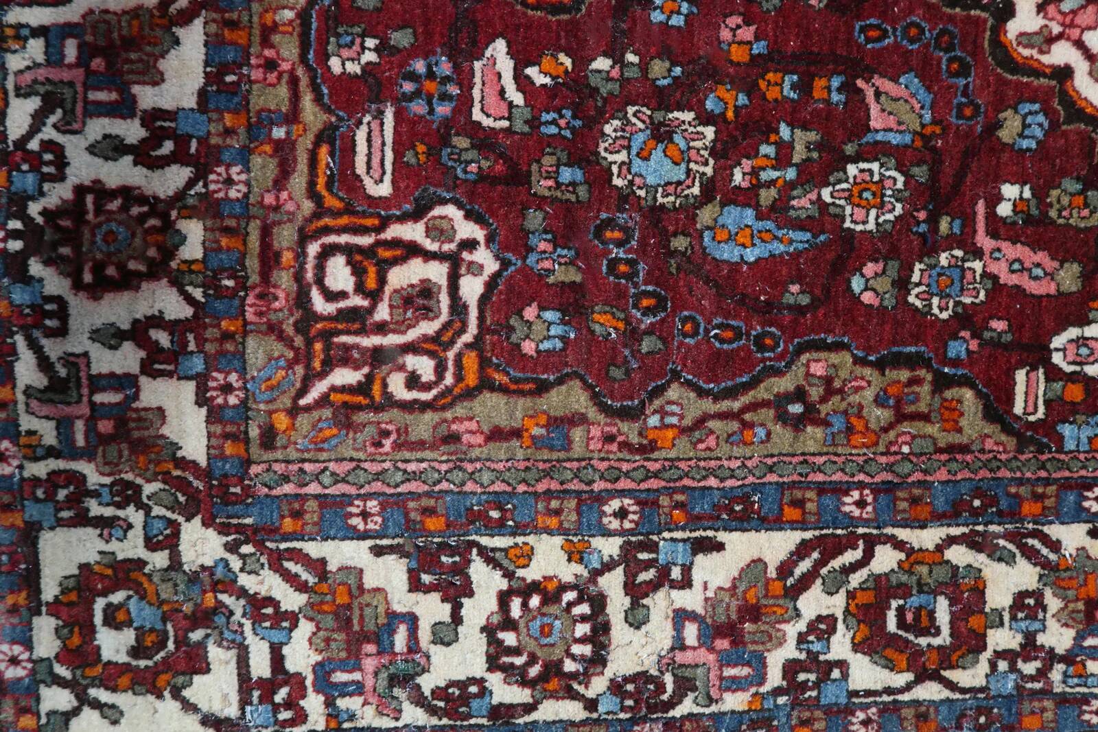 Handmade vintage Persian style Mahal rug 142cm x 204cm 1950s